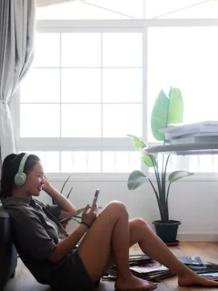 Time-Sensitive: Top Meditation Apps for a Calmer 2025 (Try Now!) - Cover Image