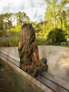 Mindfulness Meditation for Chronic Pain: An Evidence-Based 2025 Analysis - Cover Image