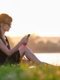 Mindful Tech Detox: 7-Day Plan to Boost Productivity by 25% - Cover Image