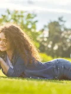 Mindful Tech Detox: 7-Day Plan for 25% Productivity Boost - Cover Image