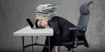 Combatting Workplace Burnout: 5 Strategies for US Professionals in 2025 - Cover Image