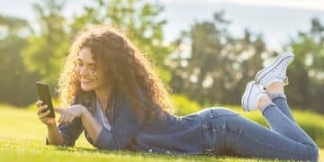 Mindful Tech Detox: 7-Day Plan for 25% Productivity Boost - Cover Image